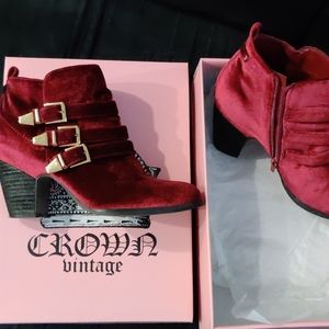 Crown Vintage Kalle Velvet Booties
